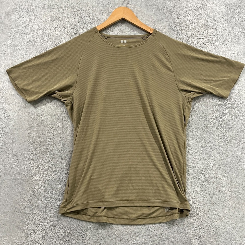 Uniqlo Dry Ex T Shirt Mens Medium Olive Green Crew Neck Lightweight Quick Drying
